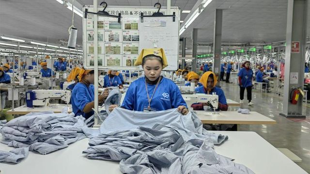 캄보디아의 한 의류 공장