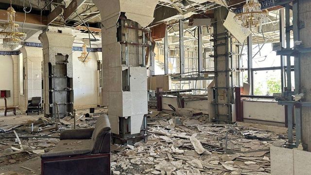 폐허가 된 대통령궁 내부