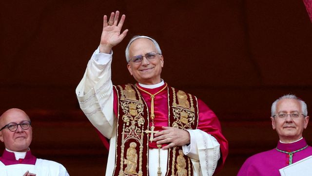 새 교황 '레오14세'로 선출된 미국의 로버트 프레보스트 추기경