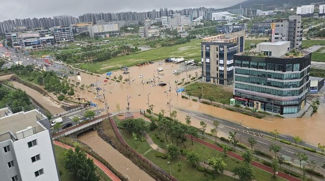 침수된 예산 내포신도시