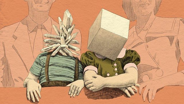 머리가 나무 블록인 형제자매의 모습을 그린 일러스트