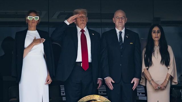 피파 클럽 월드컵 결승전에 참석한 멜라니아와 트럼프