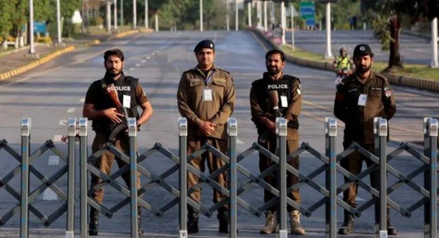 보안이 강화된 파키스탄의 수도 이슬라마바드의 모습 