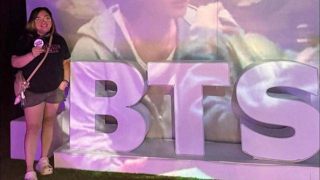 아미가 주최한 행사에 참석한 쿠키