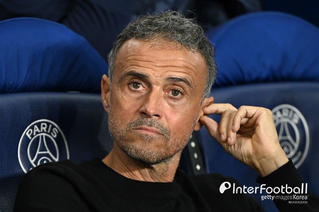 사진= 게티 이미지, PSG가 프랑스 리그앙 17라운드에서 비티냐의 선제골과 킬리안 음바페의 멀티골로 3-1 승리를 거뒀다. 이강인은 비티냐의 첫 번째 득점에서 어시스트를 제공했다.