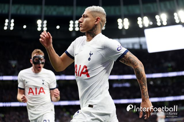 [사진= 게티 이미지] 히샬리송(26‧토트넘 훗스퍼)이 세리머니를 하고 있다.