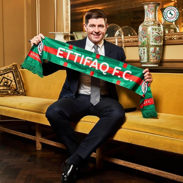 사진=알 이티파크