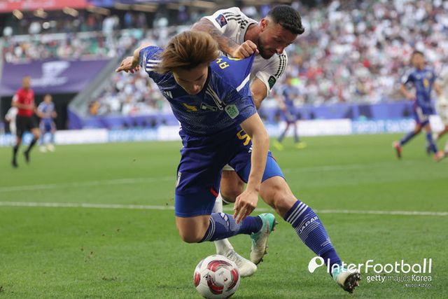 베트남전과 이라크전 졸전으로 궁지에 몰린 일본. 잘츠부르크 시절 황희찬과 호흡했던 미나미노는 도전자라는 각오로 당장 눈앞에 있는 경기부터 승리하겠다며 각오를 불태웠다.[사진=게티 이미지]