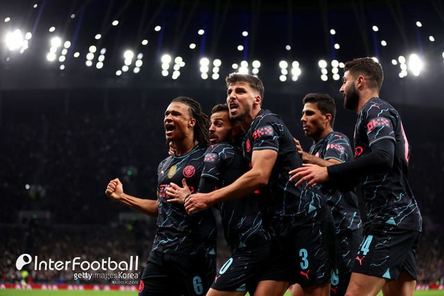 [사진=게티이미지]&nbsp;토트넘은 27일 오전 5시 영국 런던에 위치한 토트넘 훗스퍼 스타디움에서 열린 2023-24시즌 잉글랜드 FA컵 4라운드(32강)에서 맨체스터 시티에 0-1로 패했다. 이로써 토트넘은 올 시즌 무관이 사실상 확정됐다.