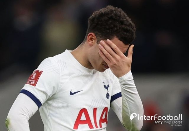 [사진=게티이미지]&nbsp;토트넘은 27일 오전 5시 영국 런던에 위치한 토트넘 훗스퍼 스타디움에서 열린 2023-24시즌 잉글랜드 FA컵 4라운드(32강)에서 맨체스터 시티에 0-1로 패했다. 이로써 토트넘은 올 시즌 무관이 사실상 확정됐다.