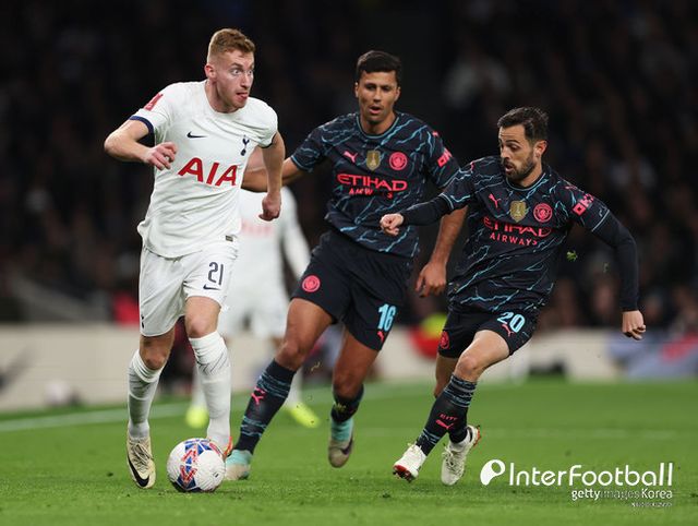 [사진=게티이미지]&nbsp;토트넘은 27일 오전 5시 영국 런던에 위치한 토트넘 훗스퍼 스타디움에서 열린 2023-24시즌 잉글랜드 FA컵 4라운드(32강)에서 맨체스터 시티에 0-1로 패했다. 이로써 토트넘은 올 시즌 무관이 사실상 확정됐다.