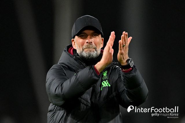 [사진=게티이미지]&nbsp;바르셀로나는 구단 홈페이지를 통해 "바르셀로나의 사비 감독은 6월 30일 클럽을 떠난다고 알렸다. 사비 감독은 비야레알에 패한 뒤 기자회견에서 다음과 같이 말했다"고 공식 발표했다.