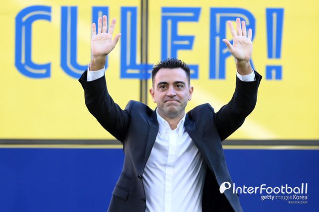 [사진=게티이미지]&nbsp;바르셀로나는 구단 홈페이지를 통해 "바르셀로나의 사비 감독은 6월 30일 클럽을 떠난다고 알렸다. 사비 감독은 비야레알에 패한 뒤 기자회견에서 다음과 같이 말했다"고 공식 발표했다.