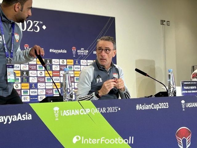 [사진=인터풋볼 신동훈 기자]&nbsp;벤투 감독이 이끄는 UAE는 29일 오전&nbsp;1시 카타르 알라이얀에 위치한 아흐마드 빈 알리 스타디움에서 열린 2023 아시아축구연맹(AFC) 카타르 아시안컵 16강전에서 120분간 1-1 혈투 끝에&nbsp;승부차기에 돌입했다. 하지만 3-5로 패하며&nbsp;8강 진출이 좌절됐다.