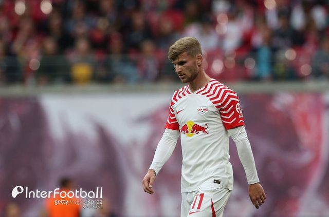 [사진=게티이미지] 영국 '더 선'은 4-3-3 포메이션에 기반해 3가지의 예상 선발 라인업을&nbsp;공개했다.