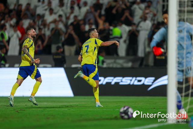 사진=게티 이미지/알나스르는 23일 오전 1시(한국시간) 아랍에미리트 두바이에 위치한 라시드 스타디움에서 열린 2024-2025시즌 아시아축구연맹(AFC) 챔피언스리그(ACL) 엘리트(ACLE) 리그 스테이지 3차전에서 에스테갈에 1-0으로 승리했다.