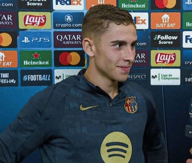 사진=바르사 타임즈/페르민&nbsp;로페스는 “그게 파울이었나? 김민재가 쉽게 날아가기엔 그는 너무 무겁다”라고 이야기했다.