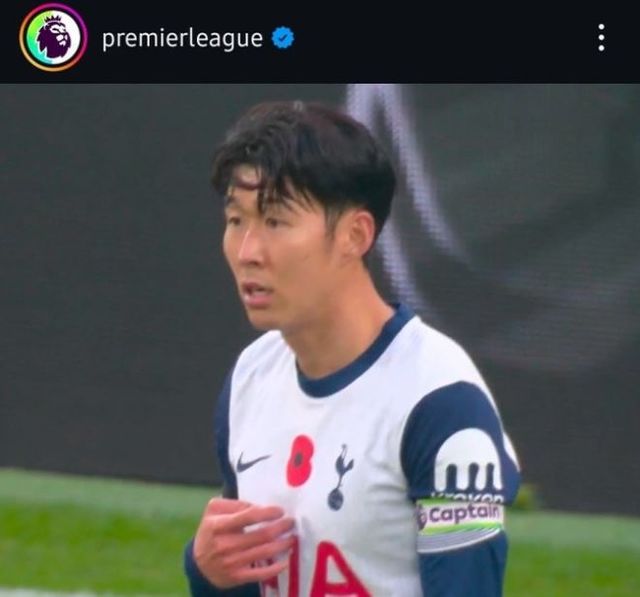 사진=프리미어리그 SNS/포스테코글루 감독은 “손흥민과 상의할 필요가 없었다. 더 중요한 건 전체적인 그림이다. 부상이 있어서 그 이상 뛰지 못할 것 같았다. 그래서 경기 진행 상황과 상관없이 60분 이상 뛰지 못할 것이라 생각했다. 좋은 점은 손흥민이 우리의 첫 골을 위해 멋진 패스를 넣었다. 그는 동점골을 넣는 등 매우 중요한 기여를 했다. 앞으로 더 많은 경기가 남아있고 우리는 그가 필요하다”라고 설명했다.