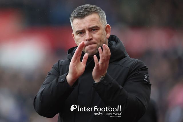 [사진=게티이미지]&nbsp;스토크 시티는 25일 오전 0시(한국시간) 웨일스 카디프에 위치한 카디프 시티 스타디움에서 열린 2023-24시즌 잉글랜드 챔피언십(2부리그) 34라운드에서 카디프 시티에 1-2로 패배했다. 배준호 득점에도 패한 스토크(승점 35)는 강등권인 22위에 머물렀다.