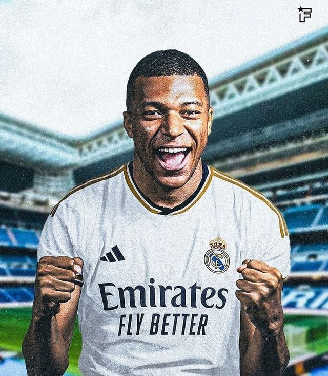 [사진=풋메르카토]&nbsp;프랑스 ‘RMC 스포츠’는 28일 “음바페는 27일 엘리제궁에서 식사하자는 프랑스 대통령의 초대에 호의적으로 응답했다. 음바페는 에마뉘엘 마크롱 대통령의 따뜻한 환대를 받았으며, PSG 구단주이기도 한 카타르 국왕과도 잠시 대화를 나눴다”고 보도했다.