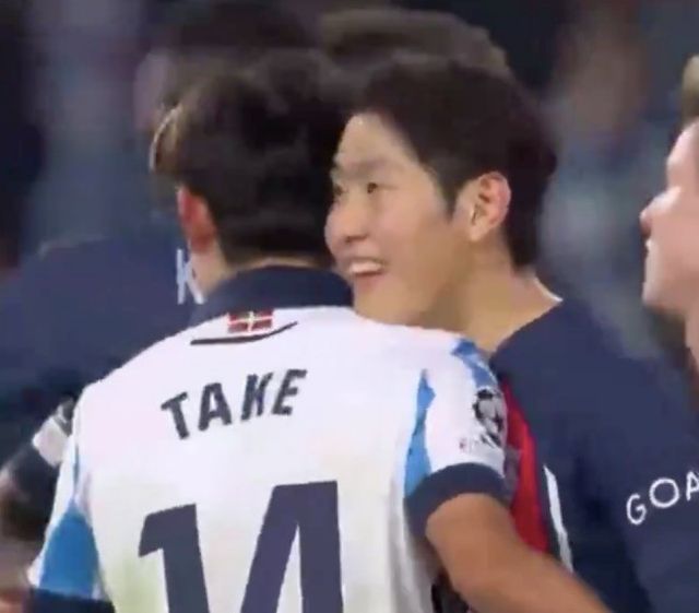 [사진=구 트위터, 현 X]&nbsp;이강인과 쿠보 타케후사의 만남에 대해 현지에서도 주목했다.&nbsp; 글로벌 매체 'ESPN'은 SNS 게시글을 통해 "이강인과 쿠보는 10년 전 유소년 토너먼트에서 처음 만났는데, 지금은 유럽축구연맹(UEFA) UCL 토너먼트에서 서로 경기하고 있다"고 전했다.