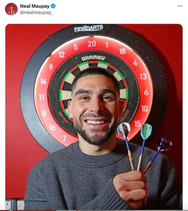 사진=닐 모페 SNS 캡쳐