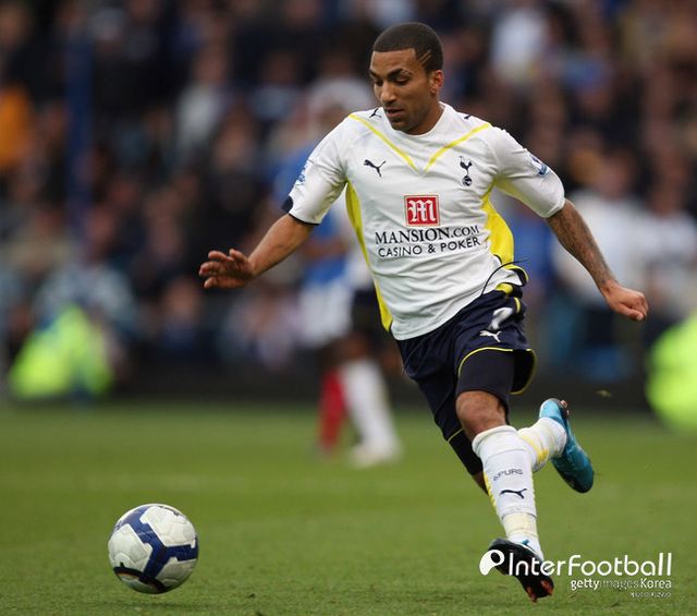 [사진=게티이미지] 영국 '기브 미 스포츠'는 "토트넘의 현 클럽 주장은 역대 최고의 윙어로 평가받고 있다. 2015년에 2,200만 파운드(약 385억 원)에 영입된 손흥민은 적응하는 데 시간이 걸렸다. 심지어 1년 뒤, 떠나는 것도 고려했다. 결국 그는 프리미어리그에서 최고의 윙어 중 한 명이 되었다"고 알렸다.