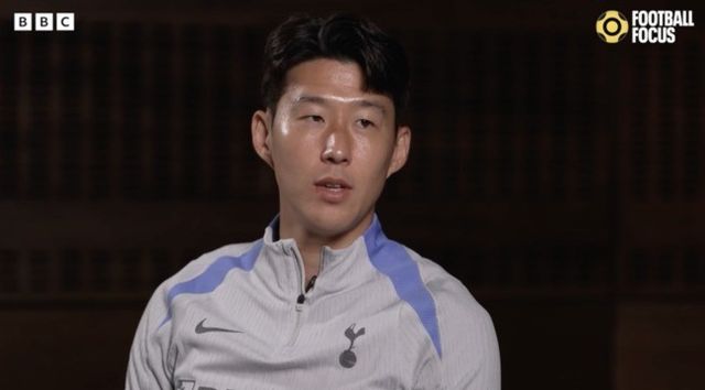 [사진=BBC] 영국 '기브 미 스포츠'는 "토트넘의 현 클럽 주장은 역대 최고의 윙어로 평가받고 있다. 2015년에 2,200만 파운드(약 385억 원)에 영입된 손흥민은 적응하는 데 시간이 걸렸다. 심지어 1년 뒤, 떠나는 것도 고려했다. 결국 그는 프리미어리그에서 최고의 윙어 중 한 명이 되었다"고 알렸다.