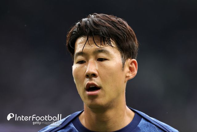 사진=게티 이미지/토트넘 훗스퍼는 19일 오전 4시(한국시간) 영국 코벤트리에 위치한 리코 아레나에서 열린 2024-25시즌 잉글랜드 풋볼리그컵(EFL컵) 3라운드에서 코벤트리 시티에 2-1로 승리했다. 손흥민은 교체로 나와 28분을 소화했다.