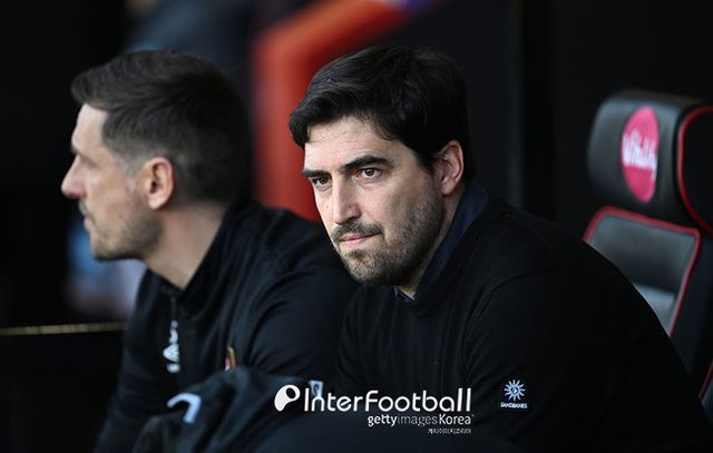 [사진 = 게티 이미지] 안도니 이라올라 본머스 감독