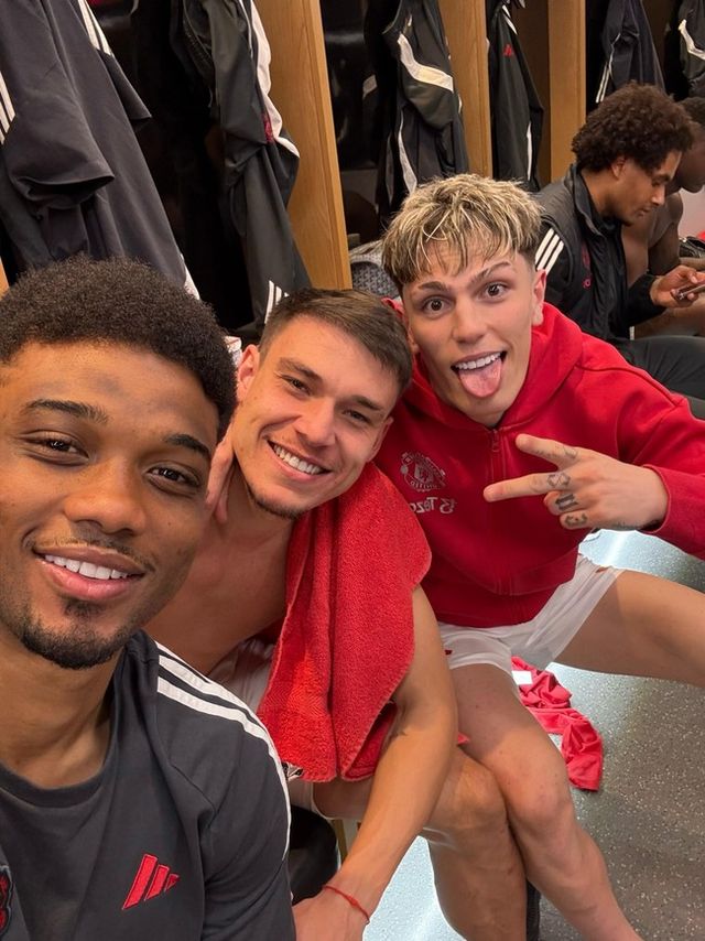 사진 = 디알로SNS