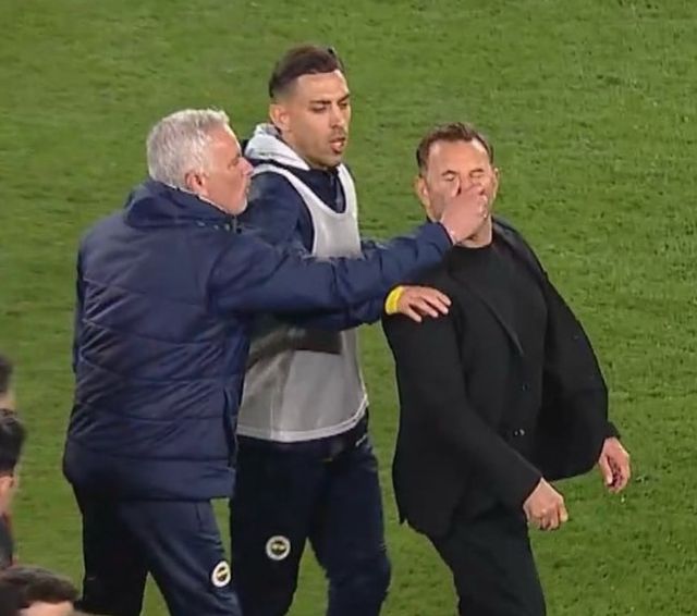 사진=라이브 히어 위 고