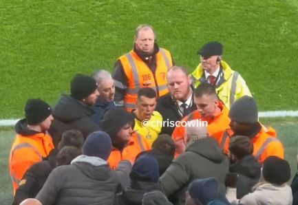 사진 = 크리스 콜린