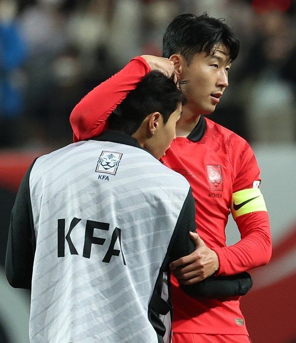 이강인-손흥민. ⓒ 뉴시스 