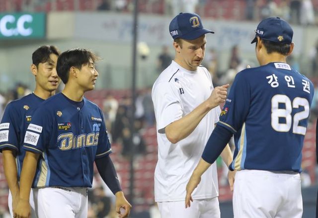 에이스 페디를 앞세워 3위에 도전하는 NC. ⓒ 뉴시스