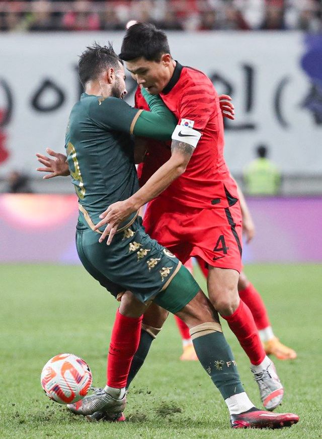 수비하는 김민재. ⓒ 데일리안 방규현 기자 