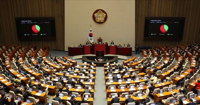 이균용 대법원장 후보자 임명동의안이 지난 6일 국회본청에서 열린 본회의에서 부결되고 있다. ⓒ데일리안 홍금표 기자