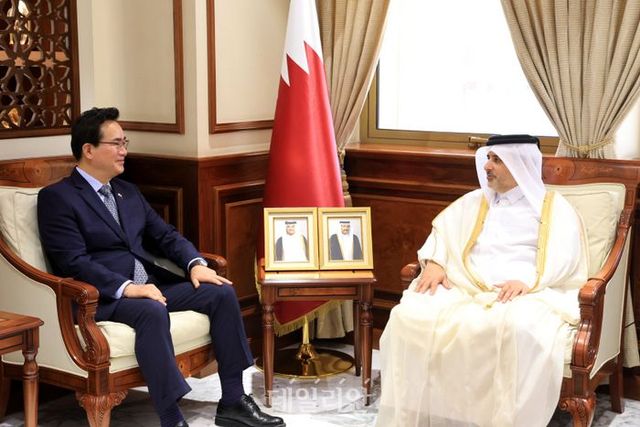 정황근 농식품부 장관은 24일(현지시간) 알-수베이 카타르 자치행정부 장관과 회담을 가졌다. ⓒ농림축산식품부