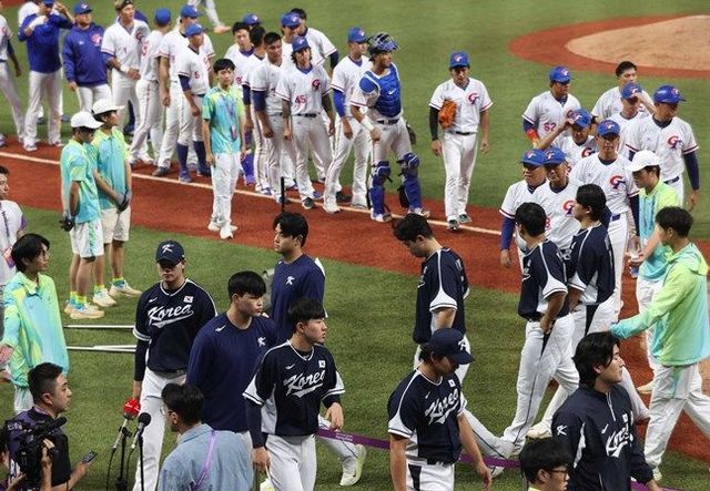 2일 대만에 0-4 패한 한국 야구대표팀. ⓒ 뉴시스
