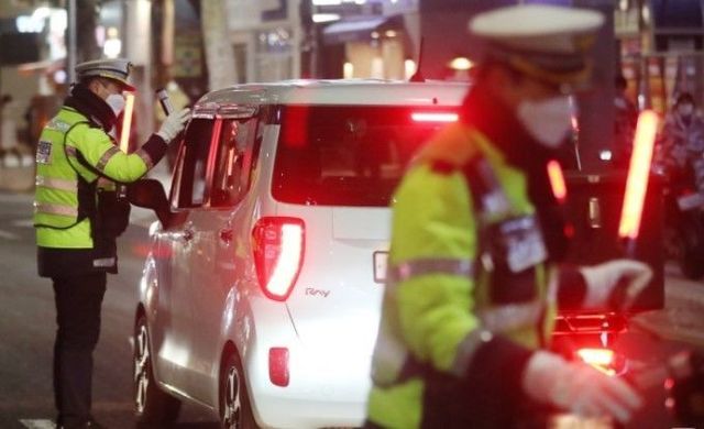 음주단속 중인 경찰 모습.ⓒ뉴시스