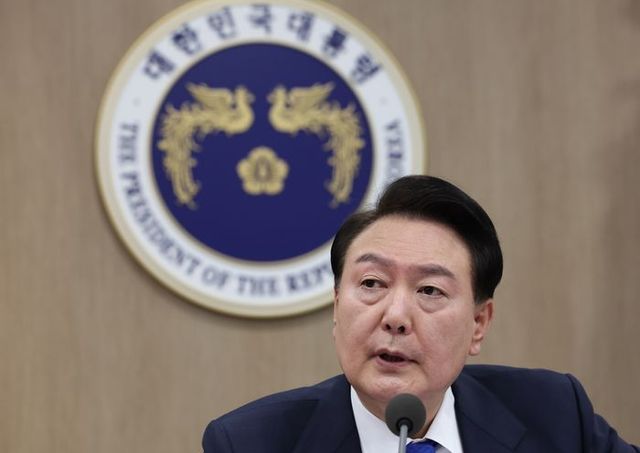 윤석열 대통령이 28일 서울 용산 대통령실 청사에서 제50회 국무회의를 주재하고 있다. (대통령실통신사진기자단) ⓒ 뉴시스