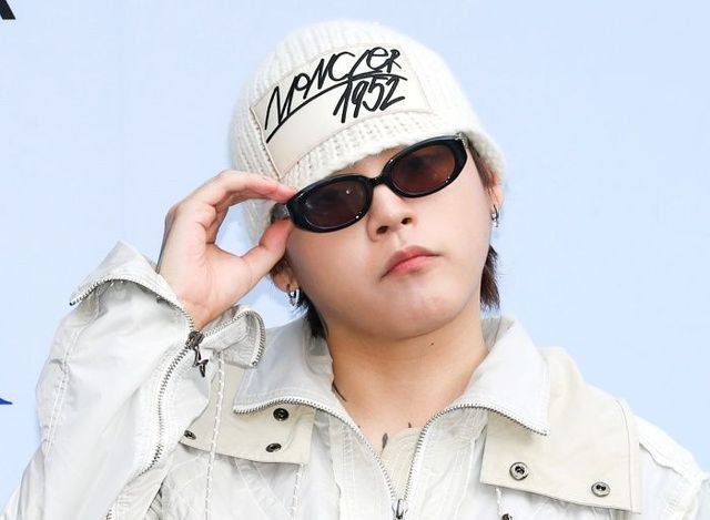 장제원 국민의힘 의원의 아들 래퍼 노엘(장용준)이 5일 오후 서울 중구 동대문디자인플라자(DDP)에서 열린 2024 S/S 서울패션위크 BLR 쇼에 참석하며 포즈를 취하고 있다. 2023.09.05. ⓒ뉴시스