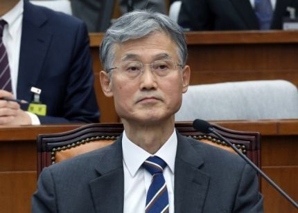 조희대 대법원장 후보자가 6일 국회에서 열린 인사청문회에서 답변하고 있다.ⓒ연합뉴스