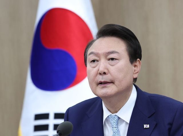 윤석열 대통령이 4일 서울 용산 대통령실 청사에서 열린 국무회의를 주재하고 있다. ⓒ대통령실