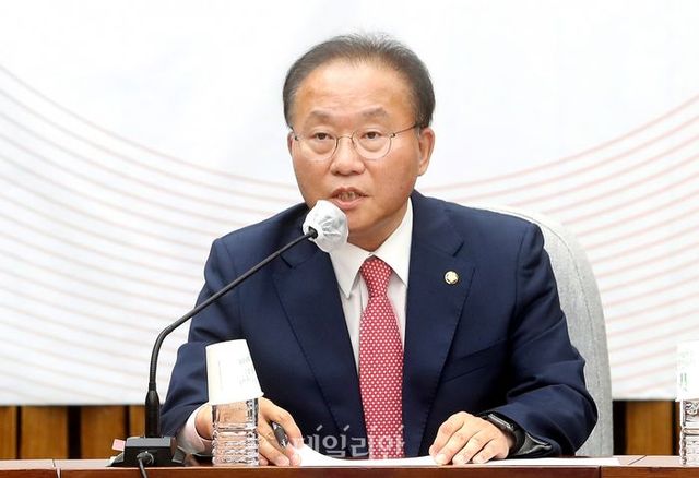 윤재옥 국민의힘 원내대표가 국민의힘 최고위원회의에서 모두발언을 하고 있다. ⓒ데일리안 박항구 기자
