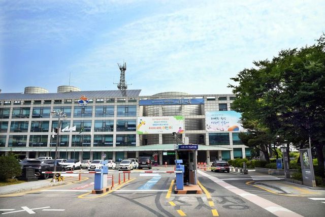 시흥시는 국민권익위원회와 함께 7월 5일 ‘달리는 국민신문고’를 운영한다.ⓒ시흥시 제공