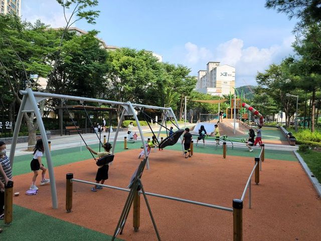 용인특례시 감사에서 참신한 아이디어로 시민 편의를 높인 우수 사례로 선정된 마평 어린이 공원.ⓒ용인시 제공
