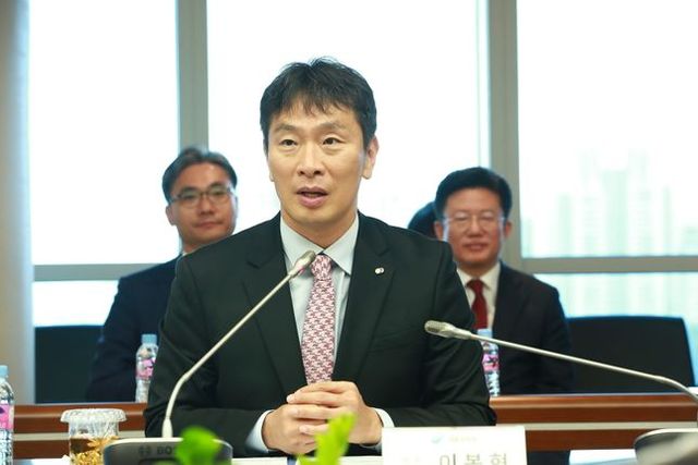 이복현 금융감독원장이 6월 30일 부산 문현동 BNK부산은행 본점에서 열린 