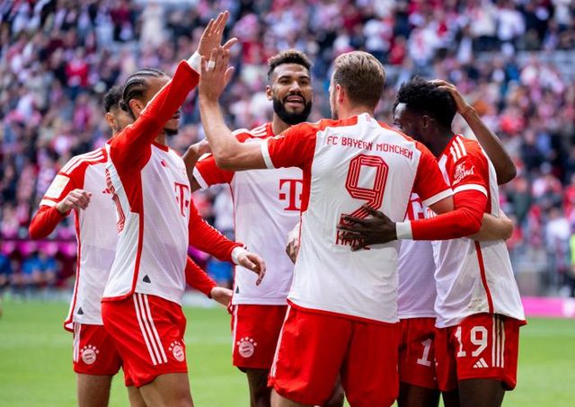 김민재의 활약에 힘입어 대승을 거둔 뮌헨. ⓒ AP=뉴시스