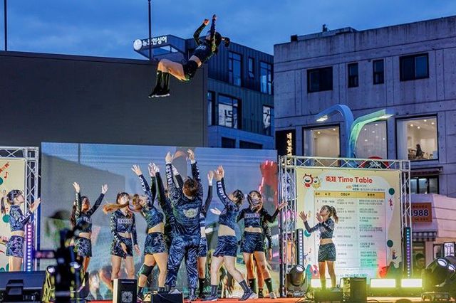 홍대 레드로드에서 열린 잔다리 축제 ⓒ마포구